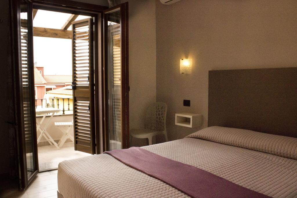 Real B&B Primo Sole Castelsardo Kültér fotó